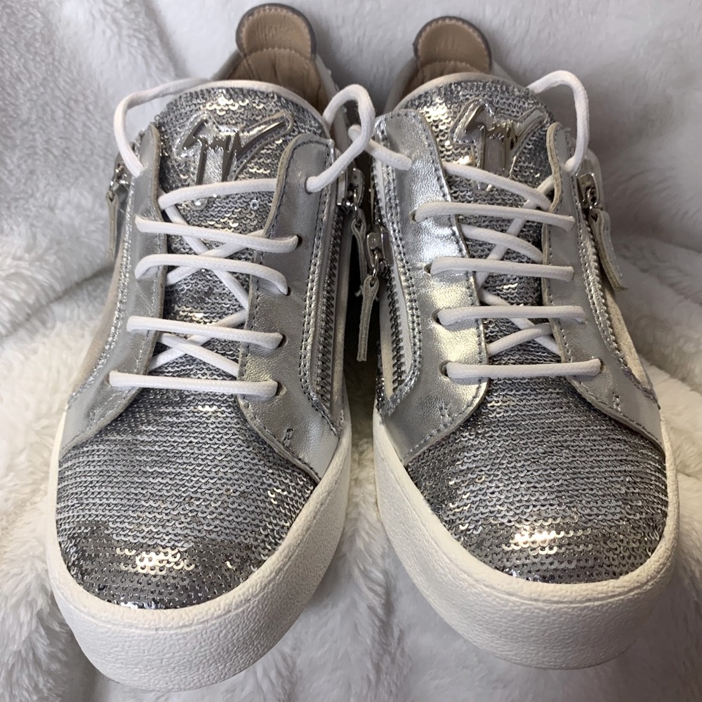 💎Giuseppe Zanotti Sequin  “May London” Sneaker💎